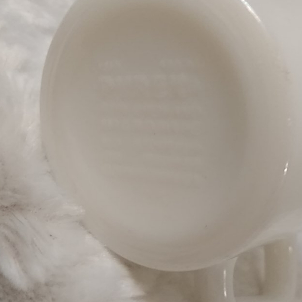 Pyrex Gold Butterfly mug - Picture 5 of 5